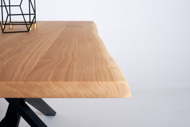 Stół drewniany Embiid